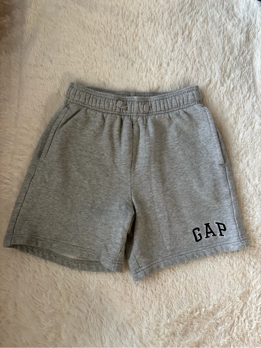 GAP Boy’s Gray Cotton Blend Shorts
